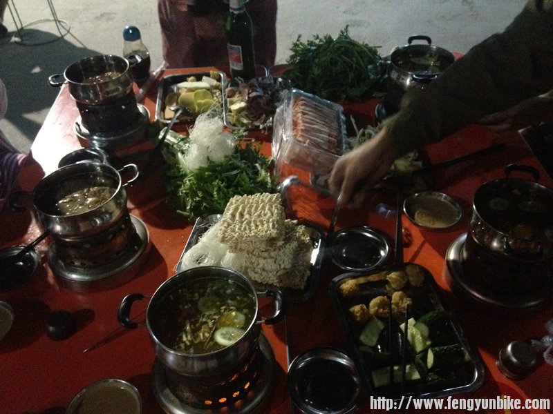 新乡的10元小火锅倍给劲 吃的好嗨皮