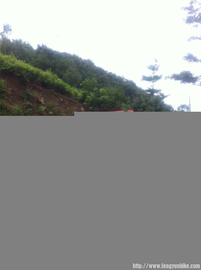 四海梁山口，怀柔跟延庆的分界点（海拔870米）