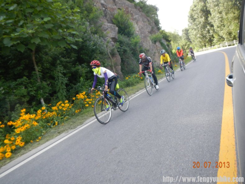 百里画廊骑行 (2).JPG