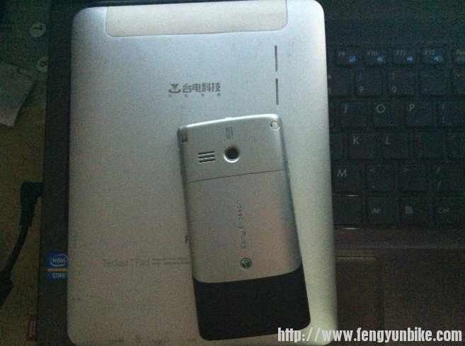 手机和平板背面