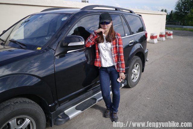 服务区得瑟一下下