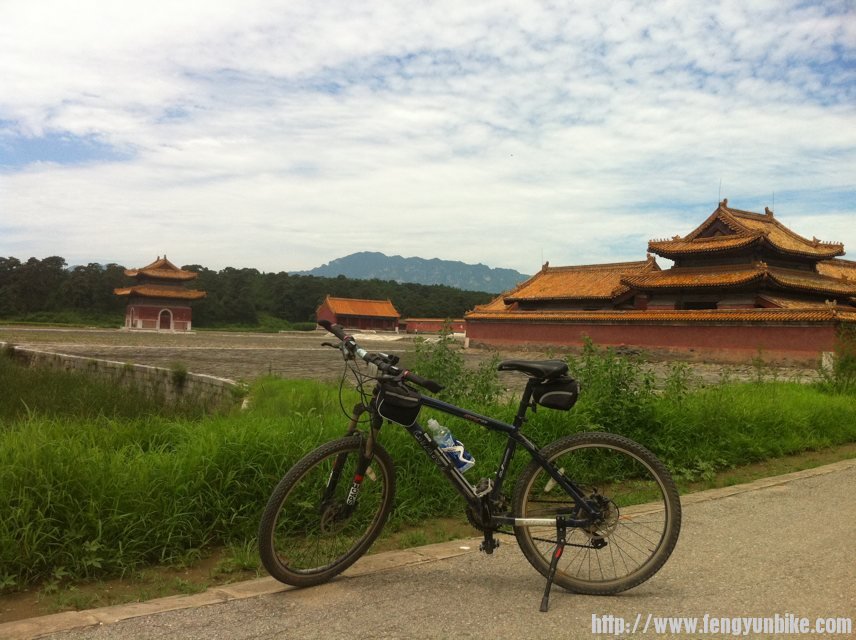 古老和时尚的对比