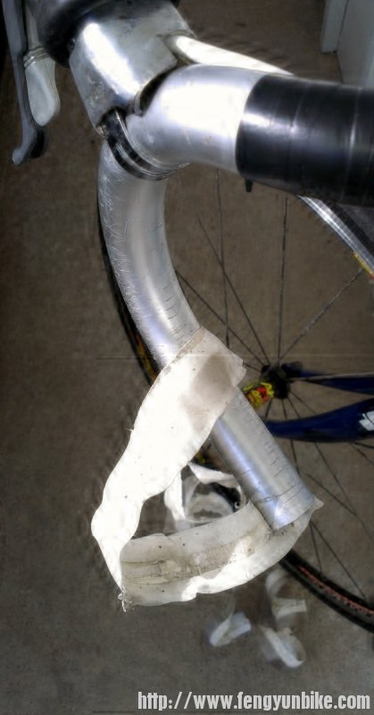 把带是由外往内缠的