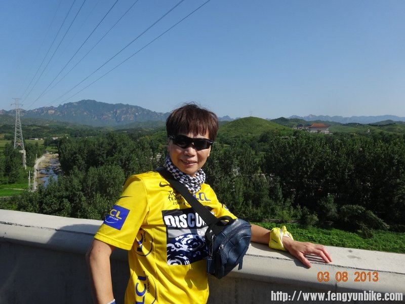 DSC01049 (800x600).jpg