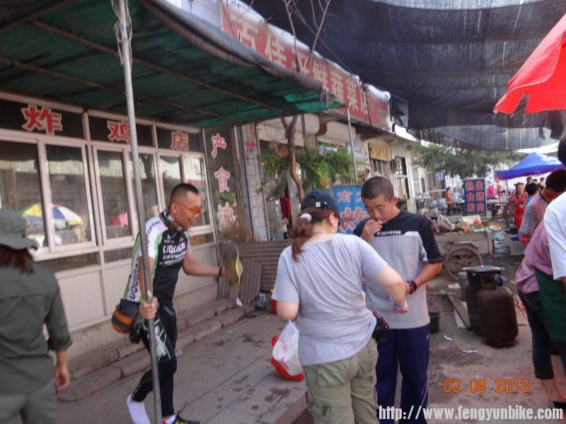 DSC01110 (800x600).jpg