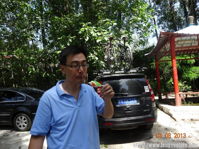 DSC01120 (800x600).jpg