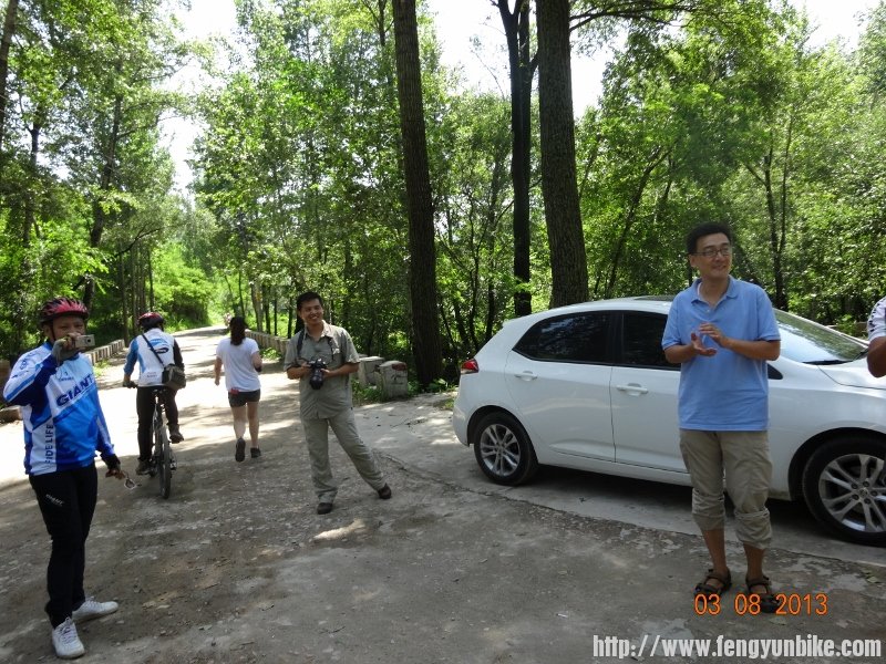 DSC01160 (800x600).jpg