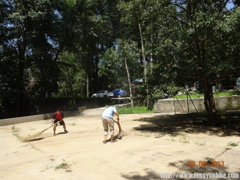 DSC01180 (800x600).jpg