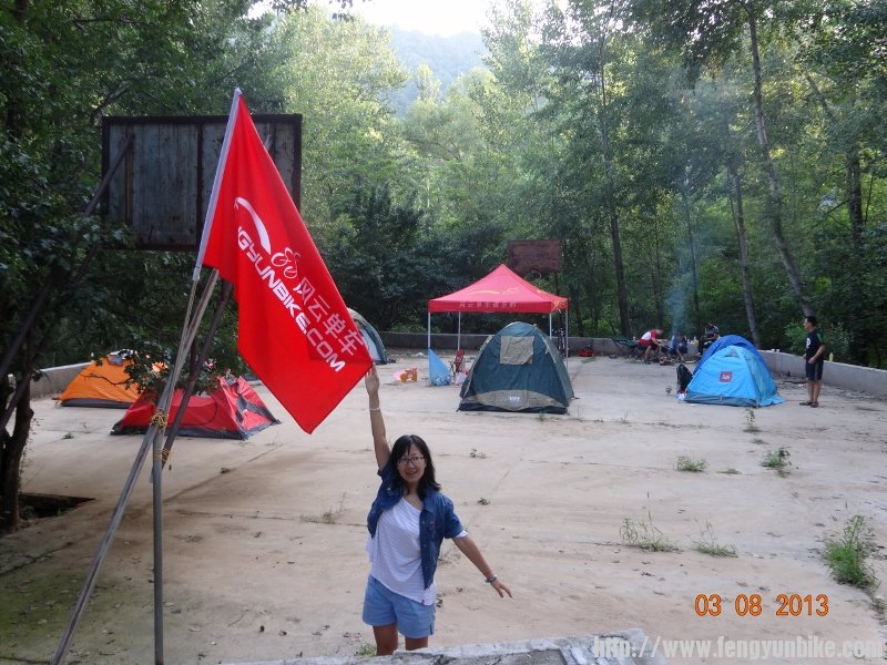 DSC01228 (800x600).jpg