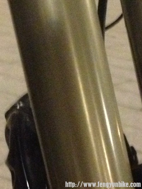 前叉划痕，你看得出来么？