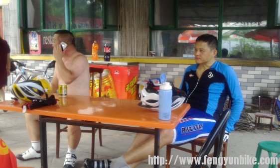 有没穿衣服的呵呵