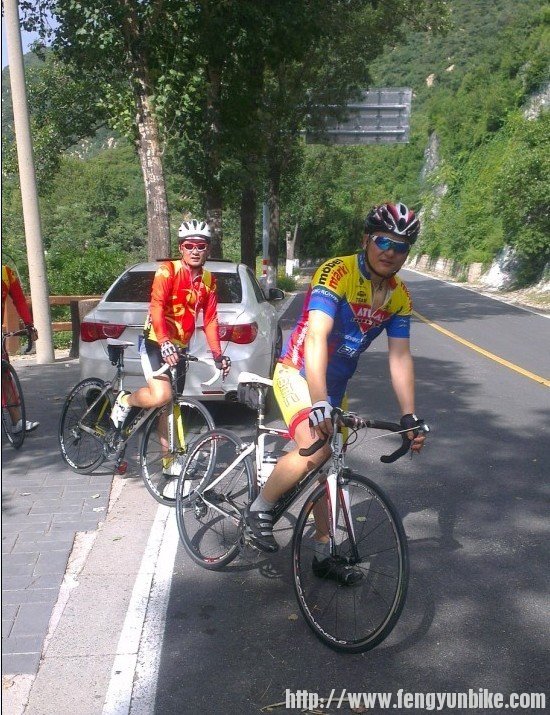 豹子头满队,切参谋长