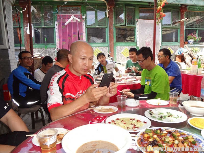 大哥哥  入神了