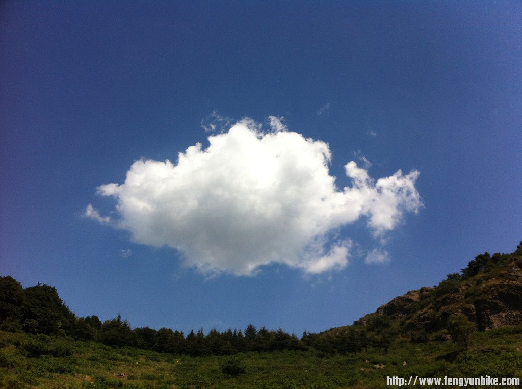 看。。好大一块棉花糖。。