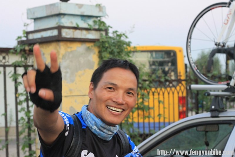 不知姓名的单飞骑友