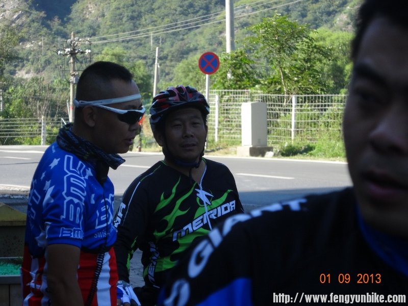 DSC01348 (800x600).jpg