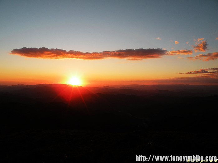 潜艇云。。呵呵