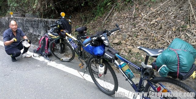 路遇同行台湾车友