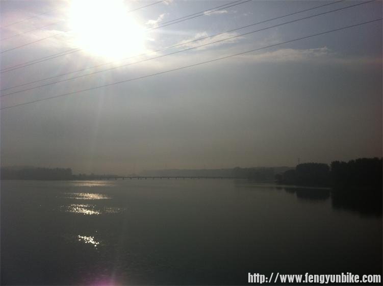 路过潮白河，雨后的清晨