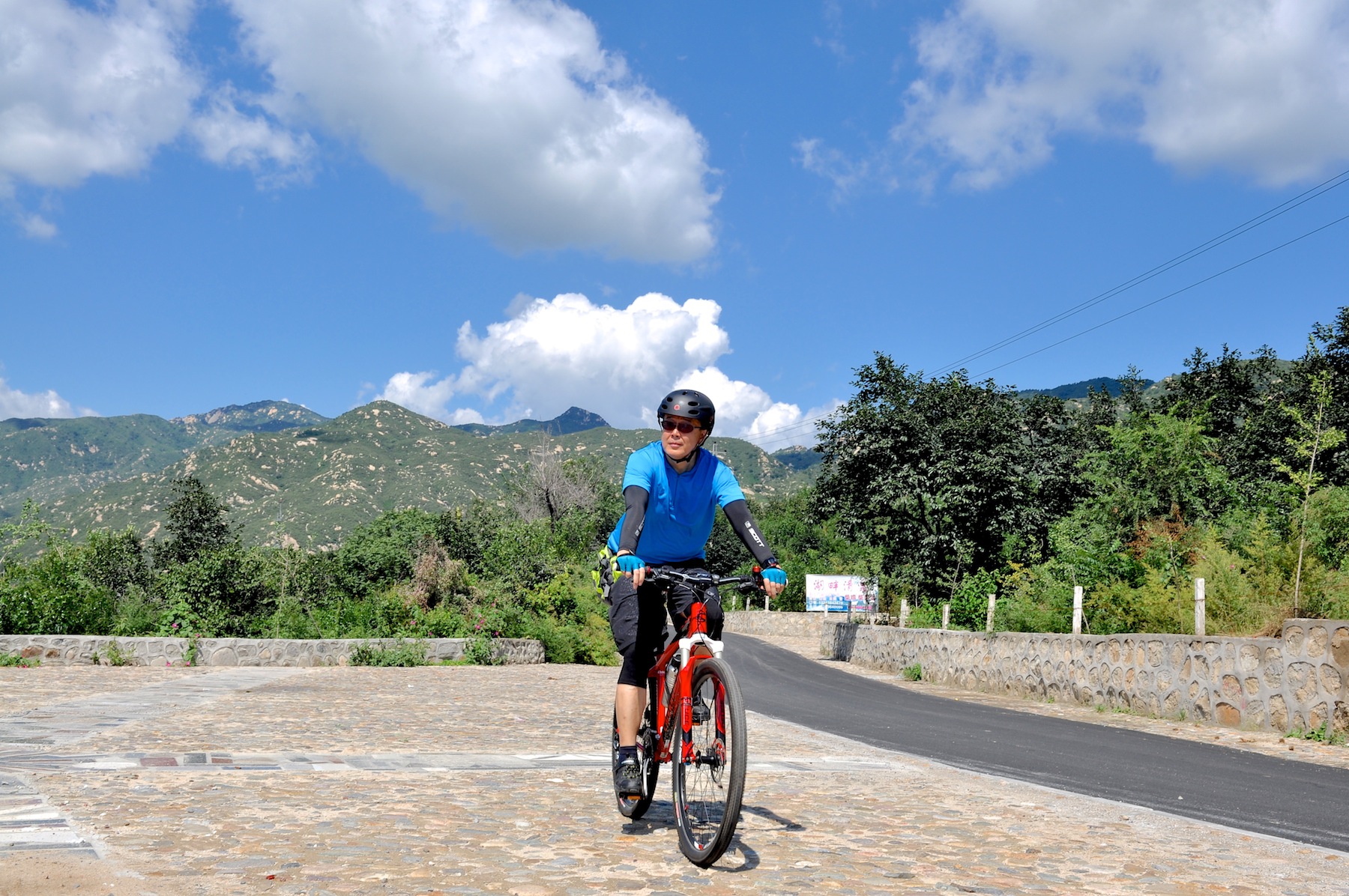 DSC_7044 copy - Version 2.JPG