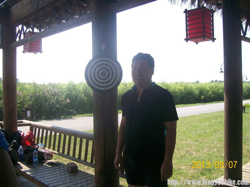 与自己的成绩合影！！