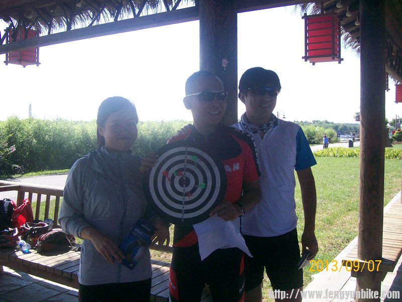 老年组得到的礼物！！