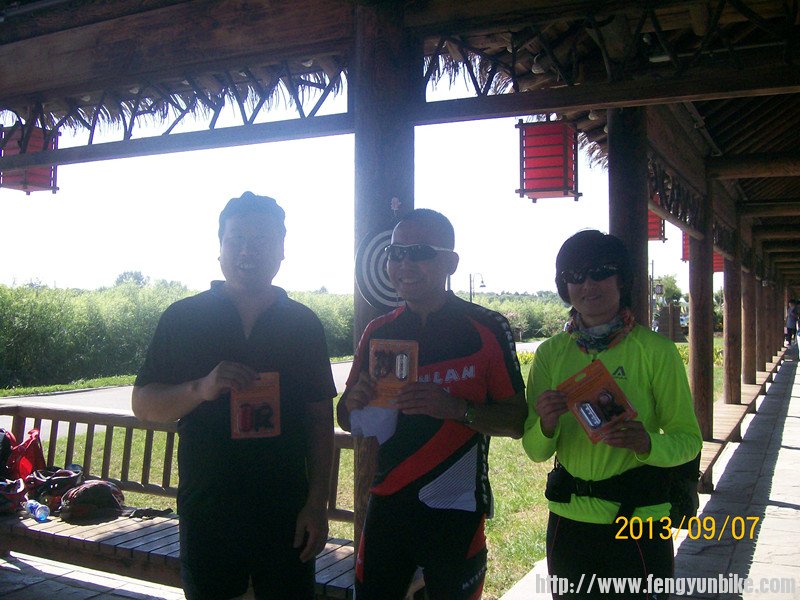 照片 375_副本.jpg