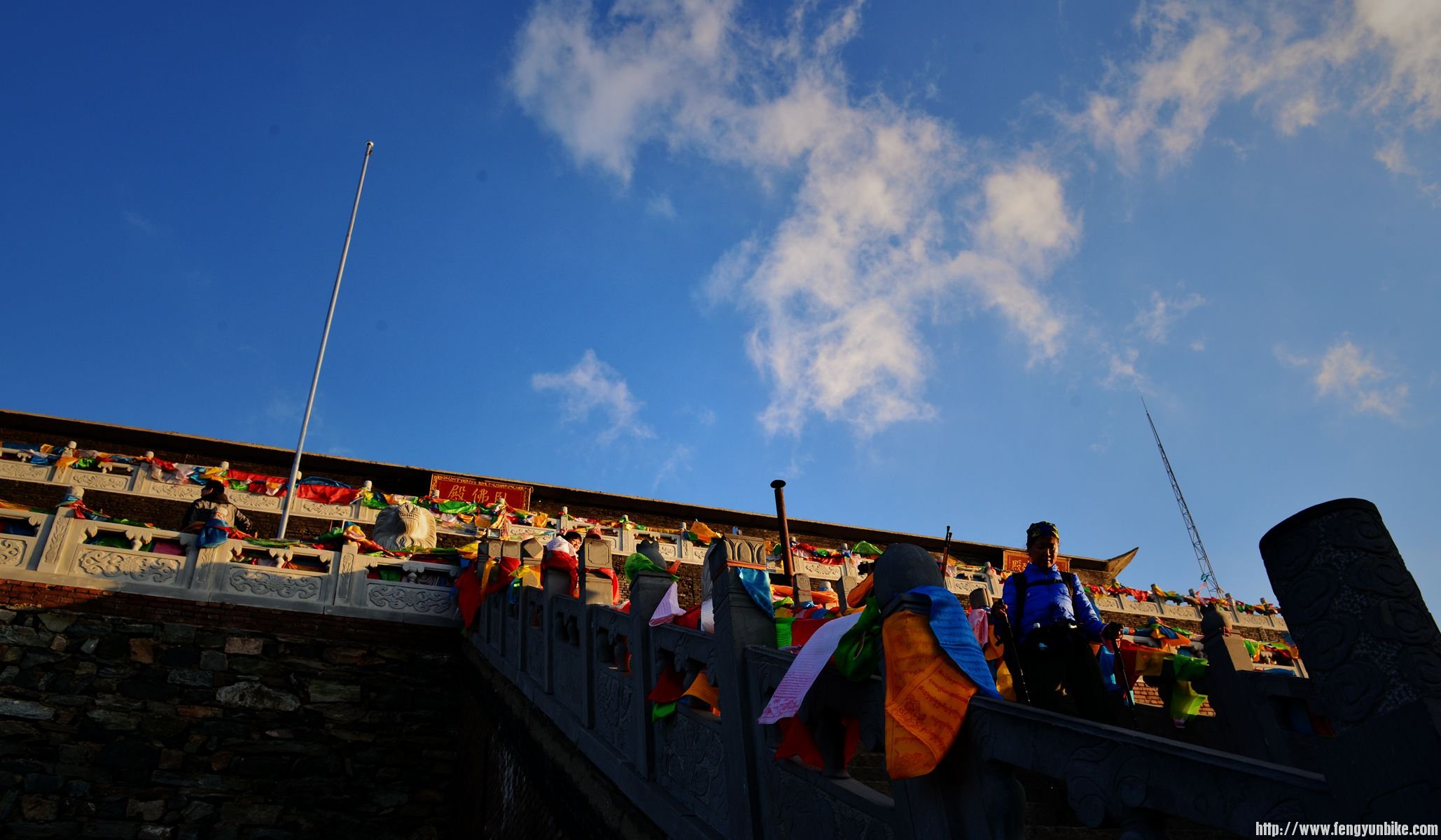 2013.9.5大五台骑行 248_副本.jpg