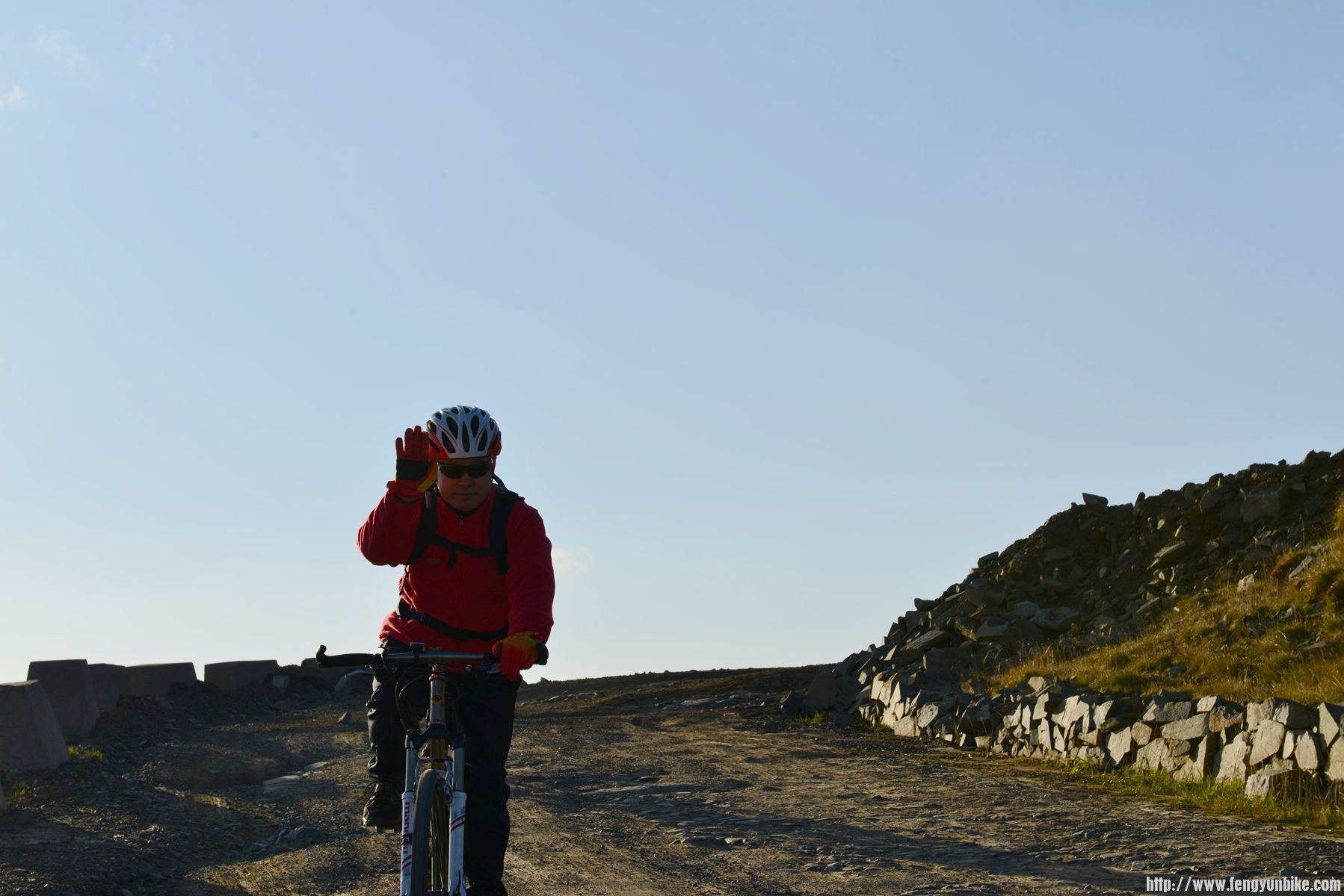 2013.9.5大五台骑行 325_副本.jpg