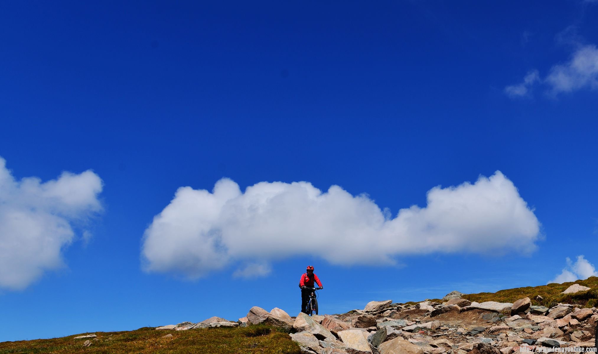 2013.9.5大五台骑行 732_副本.jpg