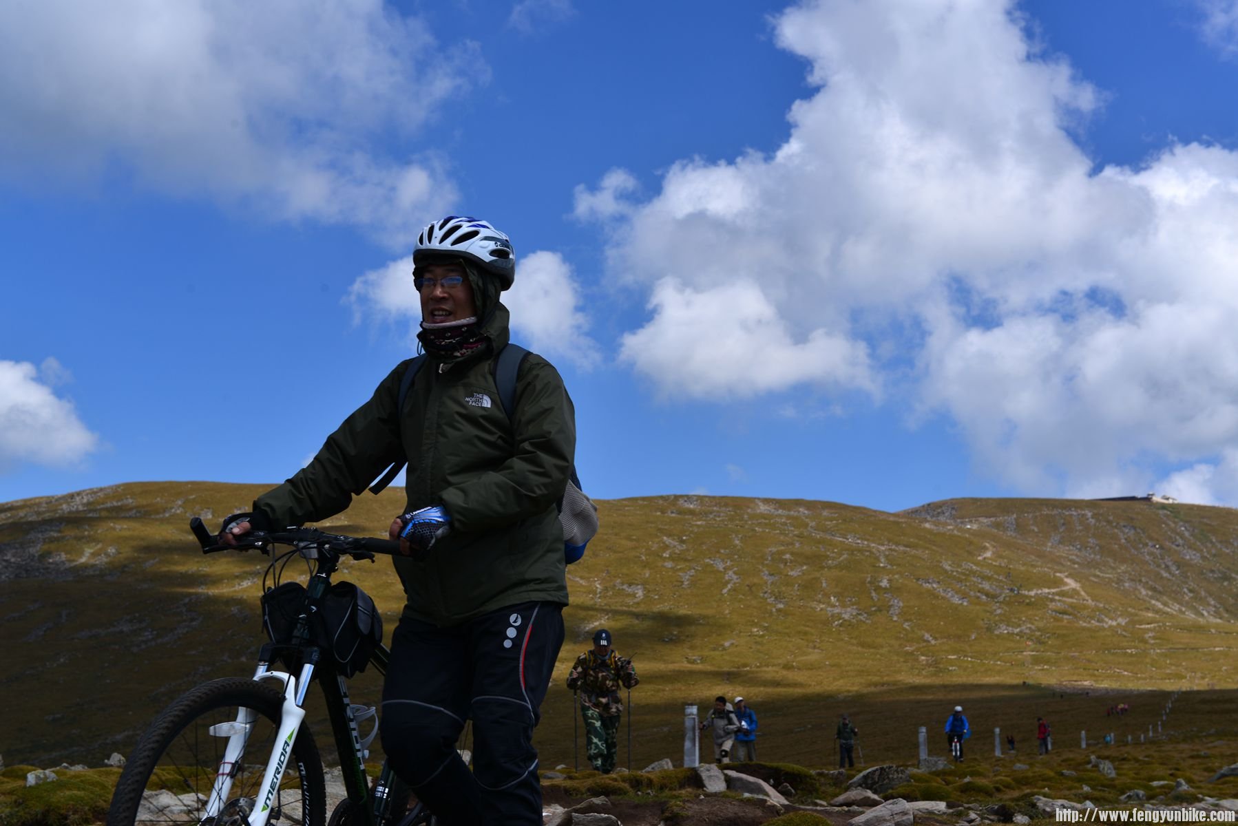 2013.9.5大五台骑行 804_副本.jpg