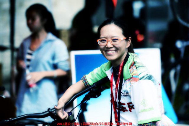 高端车展上的亮丽风景线（2）