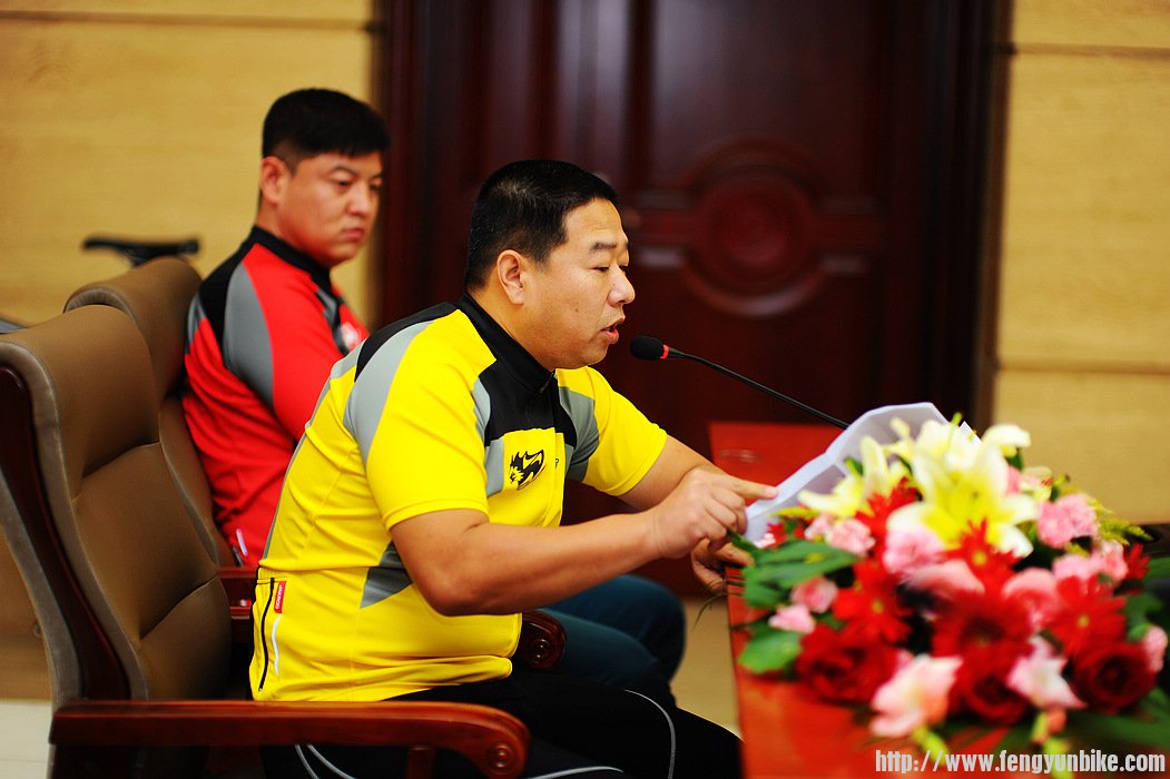 一中队队长：六哥