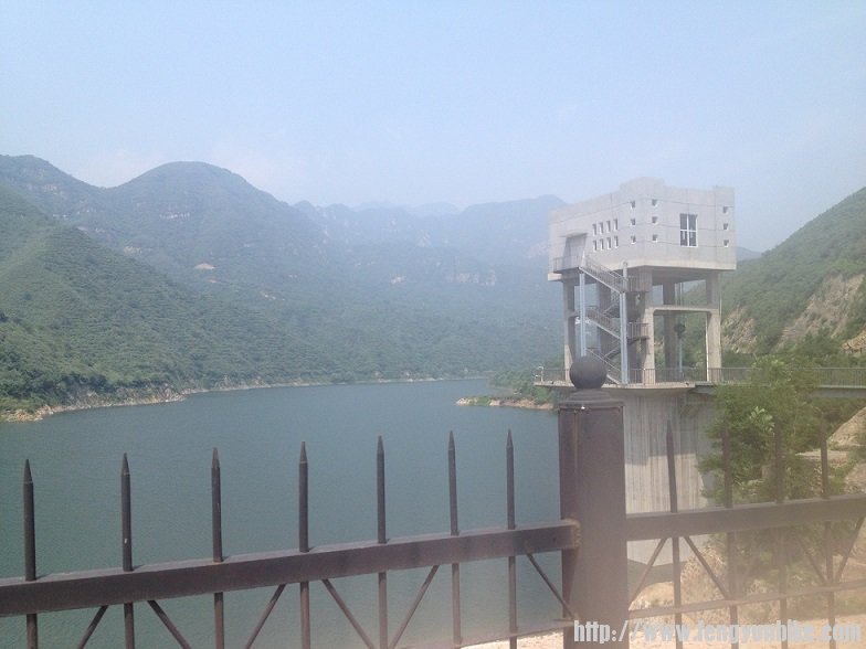 白洋沟水库大坝