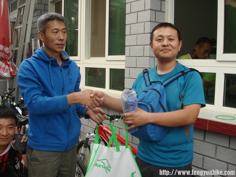 饼子你就那么趾高气扬么