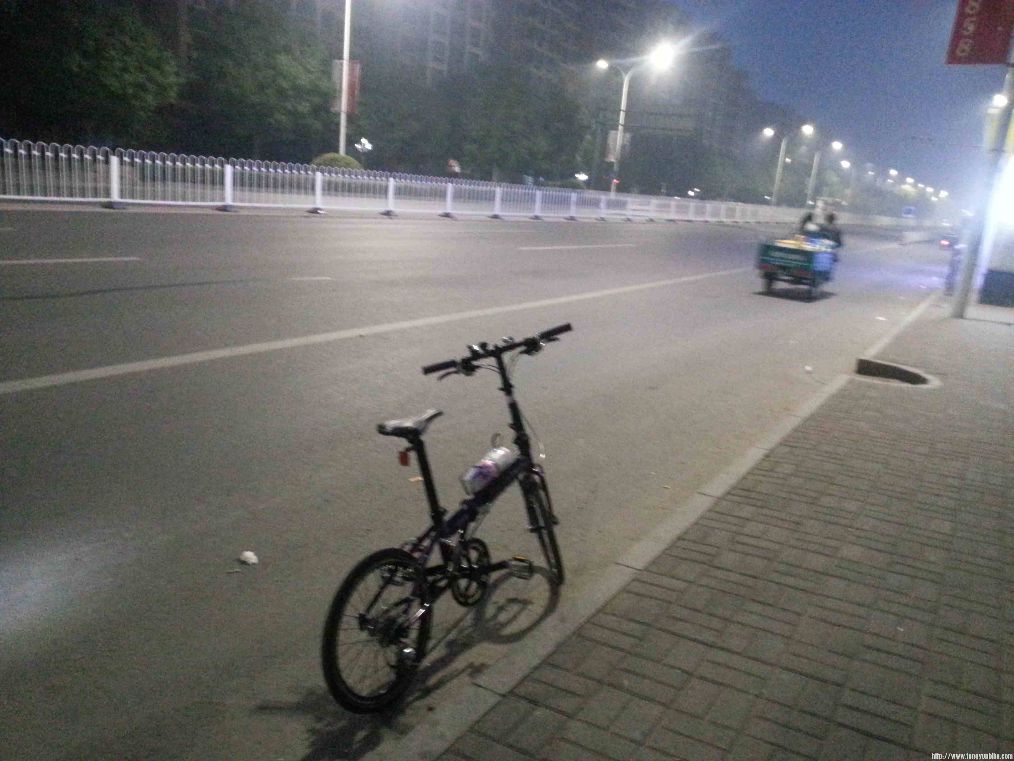 偶滴小紫，月亮还没出来呢~~~