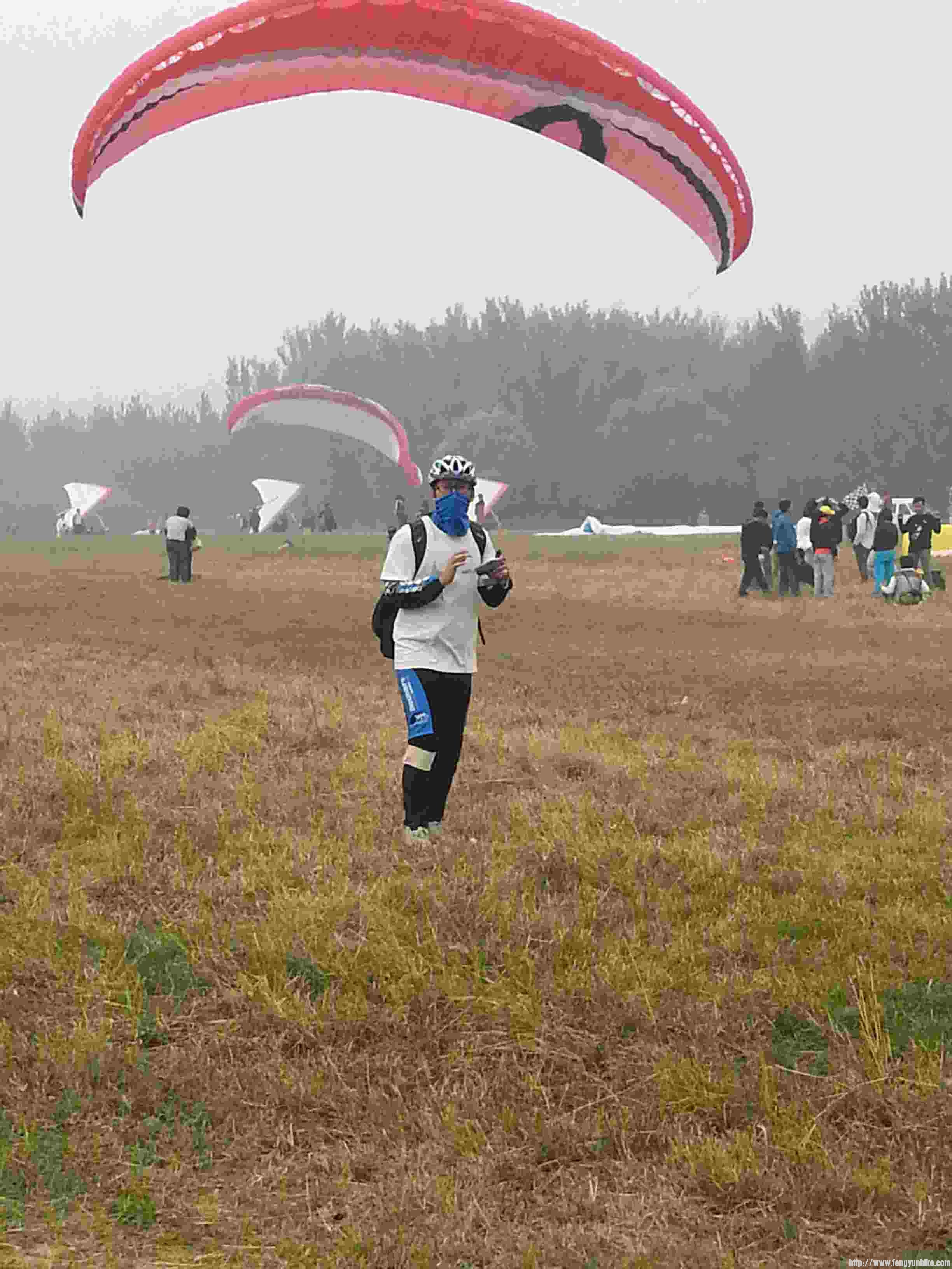 看！像不像迪迪童鞋耍的··