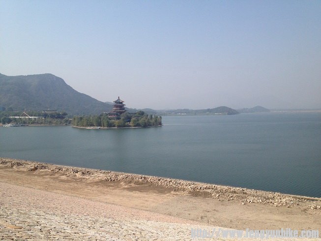 十三陵水库大坝