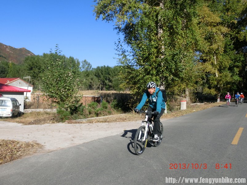 领队：3726，帅气的小伙子