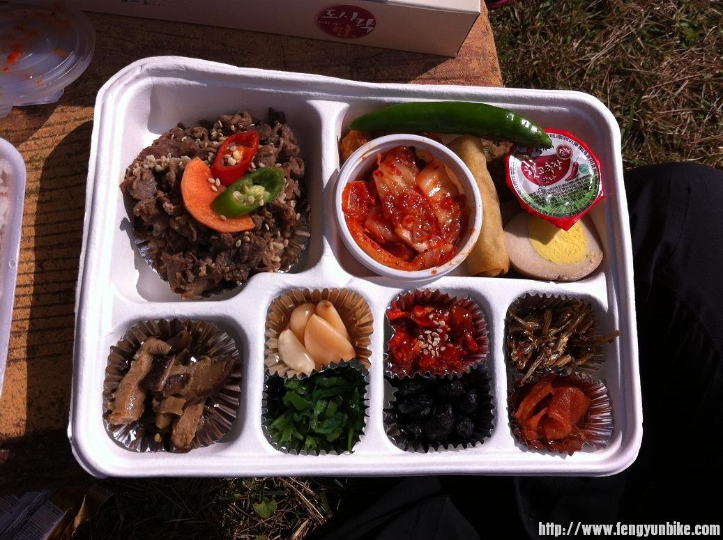 24日的中餐，让人不忍食用