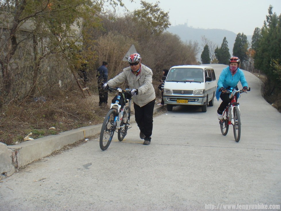 米之大姐和路上偶遇的石景山老哥