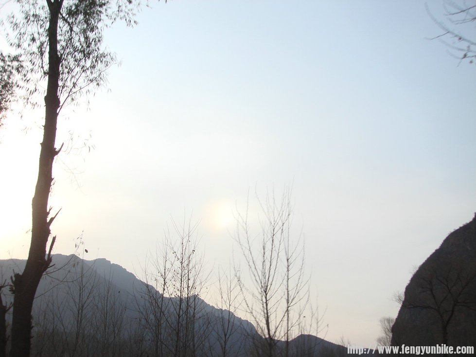 突然发现一个亮斑