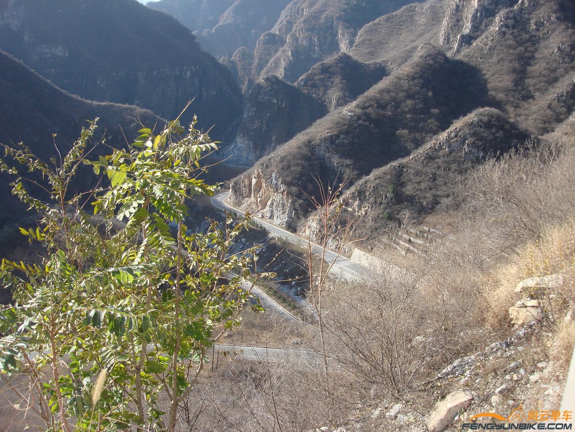 为了鼓励，自己总回头看看来时的路