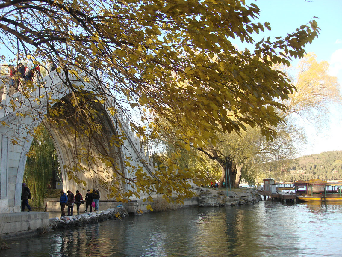 冬日秋景玉带桥