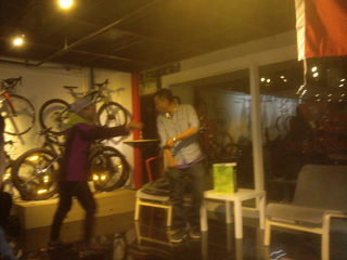 肖总和缺版……