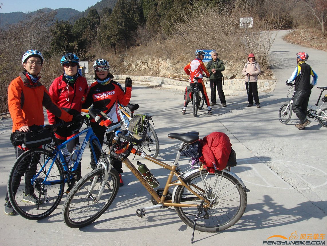 和毛头合影吧集体照是没戏了