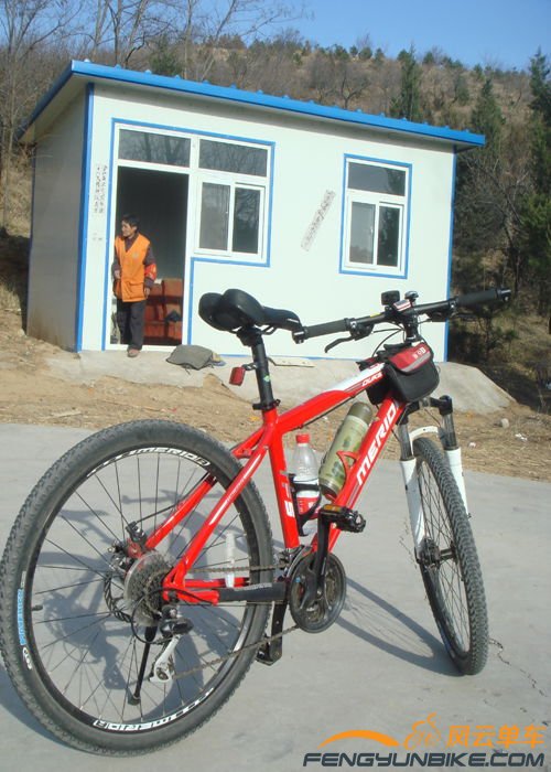 就骑到这儿了，看山的大哥大姐说这地方叫土井。