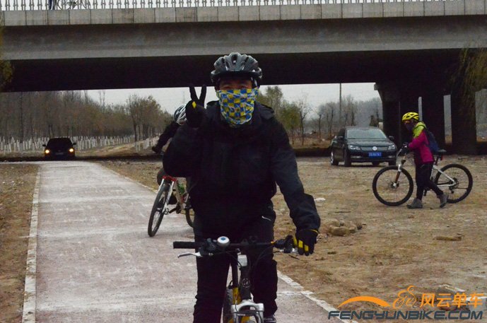 尽职的收队 悟空.jpg