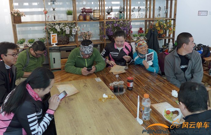 老板 快点儿 饿死了.jpg