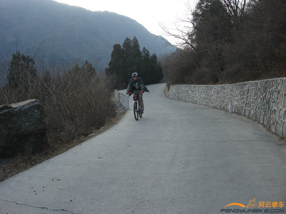 看到第二个车友了